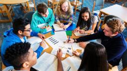 Using the Brainstorming Approach in Education