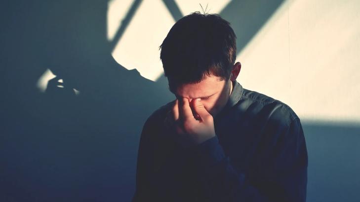 Inferiority Complex: What is It? What Causes it?