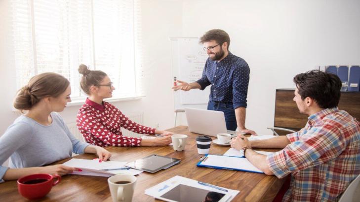Mastering Workplace Communication: Efficient Interaction with Colleagues and Clients