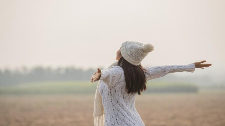 Do Pessimists Live Longer?