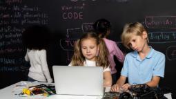 Methods of Teaching Programming to Children and Its Benefits