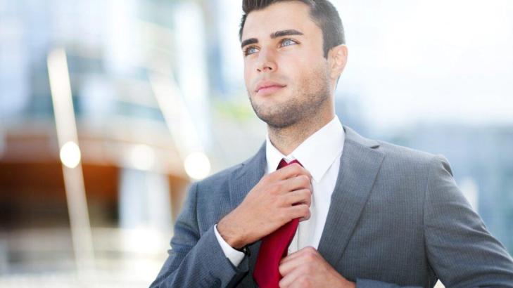 Shaken Self-Confidence: Causes and Therapy