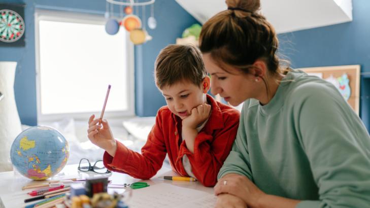 7 Modern Homeschooling Strategies for Parents and Children