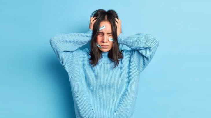 8 Signs That a Relationship is Emotionally Abusive